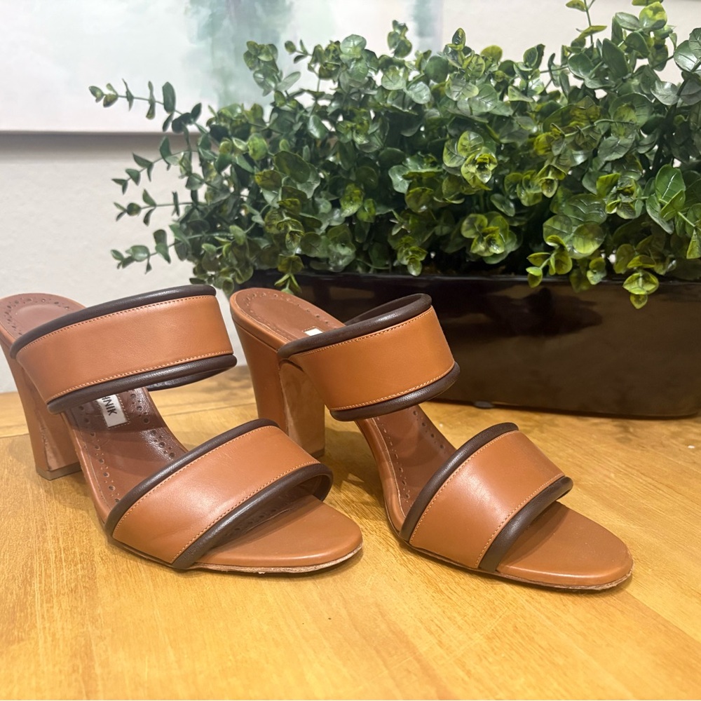 Manolo Blahnik Tan and Black Sandals
